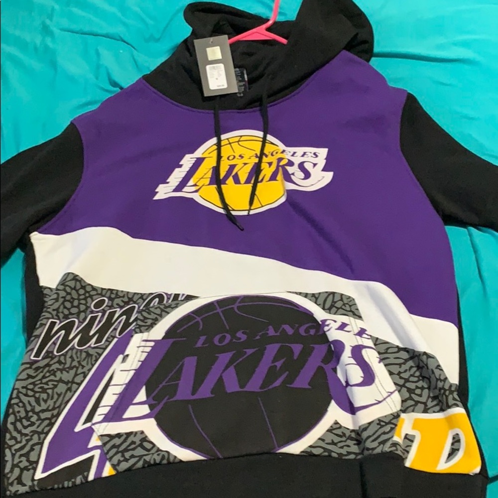Los Angeles Lakers hooded Tee